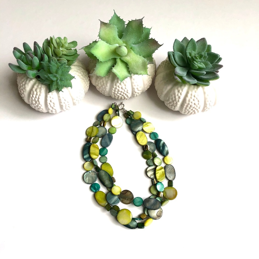 Green Shell 3-strand Necklace - Made in Canada